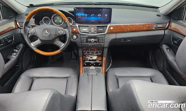 Mercedes-Benz E-Class 2011 3.5 автомат (гидро), миниатюра 7
