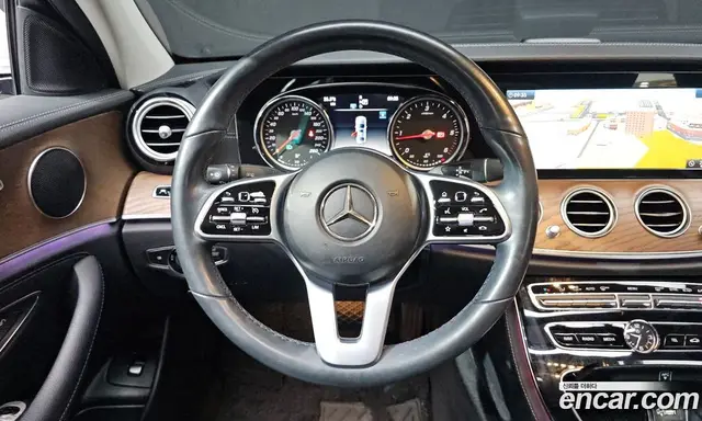 Mercedes-Benz E-Class 2019 1.9 автомат (гидро), миниатюра 11