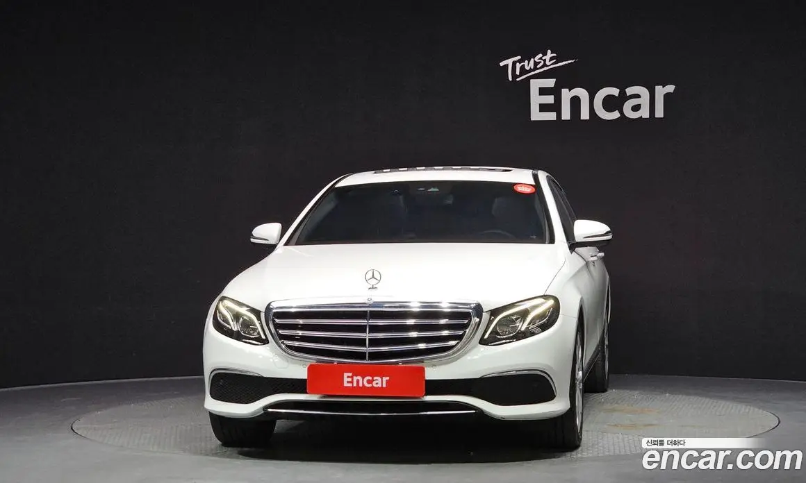 Mercedes-Benz E-Class 2019 1.9 автомат (гидро), фото 3