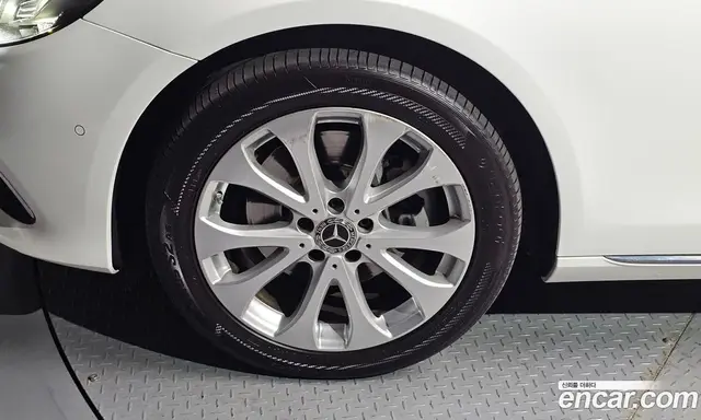 Mercedes-Benz E-Class 2019 1.9 автомат (гидро), миниатюра 5