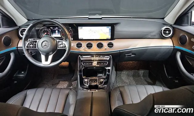Mercedes-Benz E-Class 2019 1.9 автомат (гидро), миниатюра 7