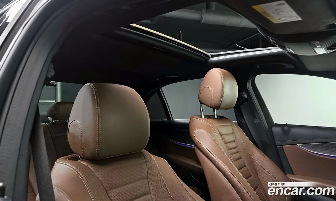 Mercedes-Benz E-Class 2023 2.0 автомат (гидро), фото 18