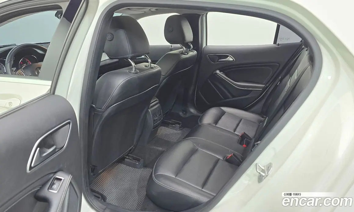 Mercedes-Benz GLA-Class 2016 2.1 автомат (гидро), фото 18