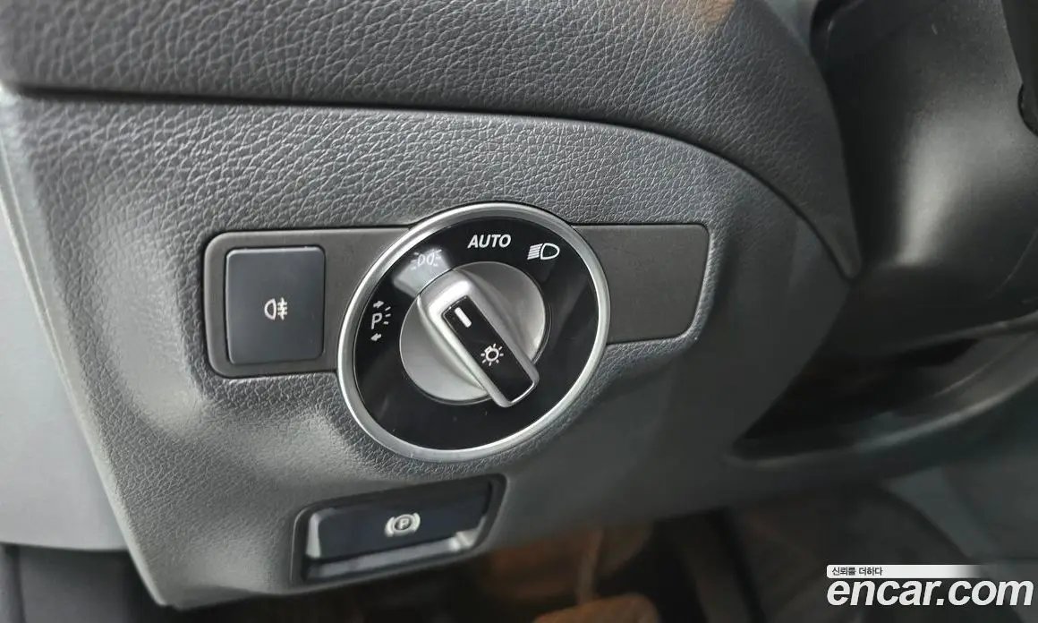 Mercedes-Benz GLA-Class 2016 2.1 автомат (гидро), фото 20