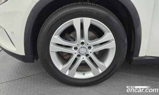 Mercedes-Benz GLA-Class 2016 2.1 автомат (гидро), миниатюра 5