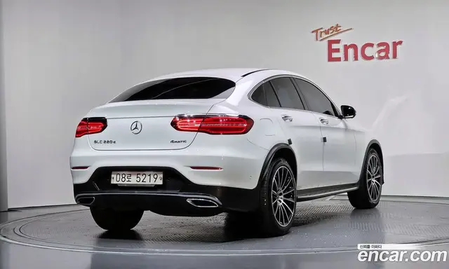 Mercedes-Benz GLC-Class 2017 2.1 автомат (гидро), миниатюра 2