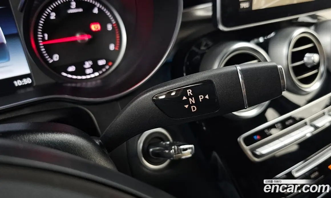 Mercedes-Benz GLC-Class 2017 2.1 автомат (гидро), фото 9
