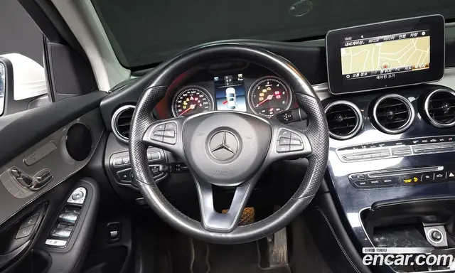 Mercedes-Benz GLC-Class 2018 2.1 автомат (гидро), миниатюра 12