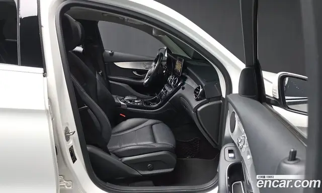 Mercedes-Benz GLC-Class 2018 2.1 автомат (гидро), миниатюра 10
