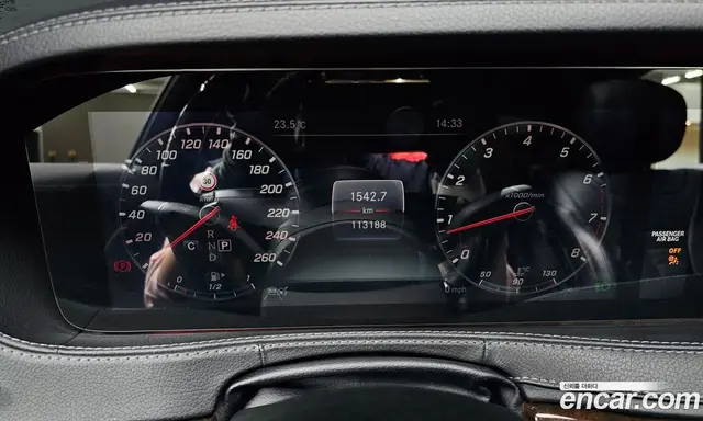 Mercedes-Benz S-Class 2018 4.0 автомат (гидро), миниатюра 11