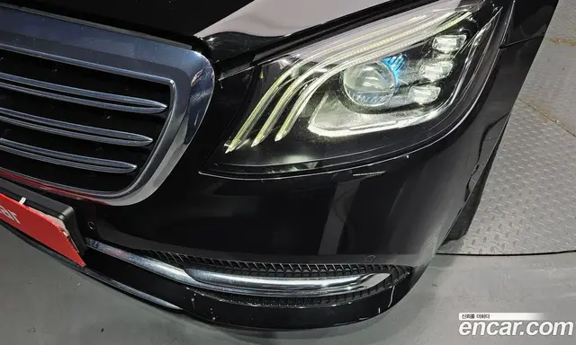 Mercedes-Benz S-Class 2018 4.0 автомат (гидро), миниатюра 8