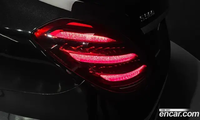 Mercedes-Benz S-Class 2018 4.0 автомат (гидро), миниатюра 9