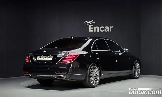 Mercedes-Benz S-Class 2019 3.0 автомат (гидро), миниатюра 2