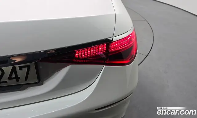 Mercedes-Benz S-Class 2021 2.9 автомат (гидро), миниатюра 9