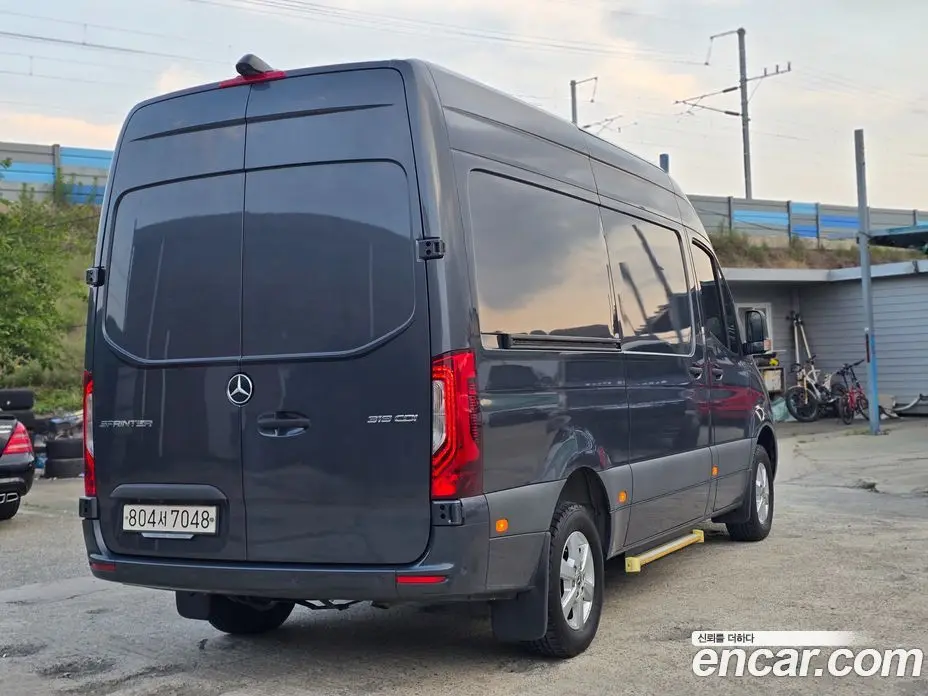 Mercedes-Benz Sprinter 2021 3.0 автомат (гидро), фото 3