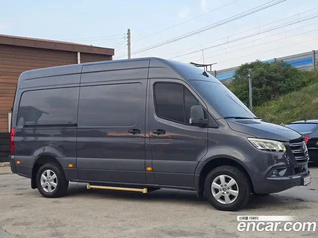Mercedes-Benz Sprinter 2021 3.0 автомат (гидро), миниатюра 4