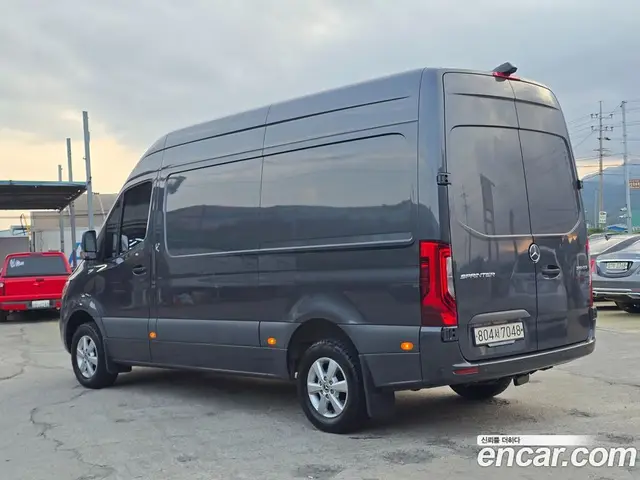 Mercedes-Benz Sprinter 2021 3.0 автомат (гидро), миниатюра 5