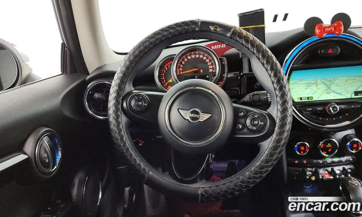 Mini Cooper 2016 1.5 автомат (гидро), фото 13 Mini Cooper 2016 1.5 автомат (гидро), фото 13
