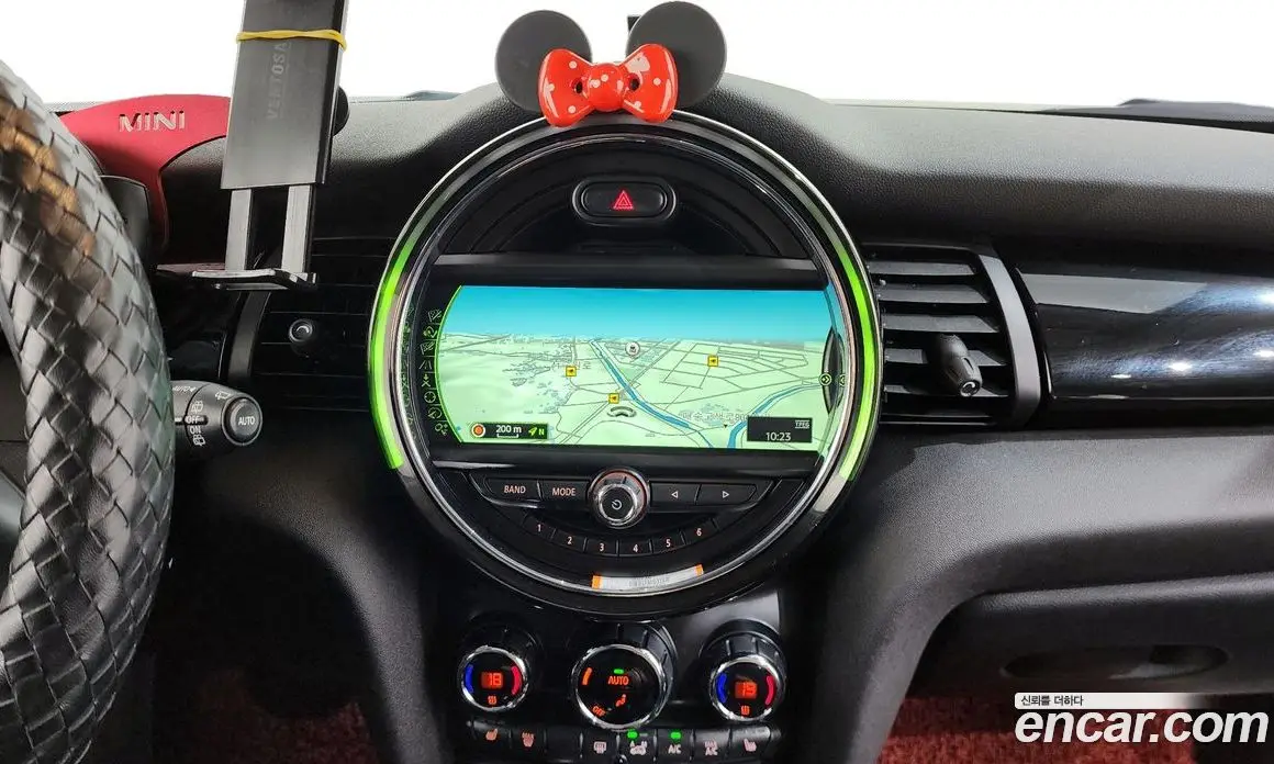 Mini Cooper 2016 1.5 автомат (гидро), фото 14 Mini Cooper 2016 1.5 автомат (гидро), фото 14