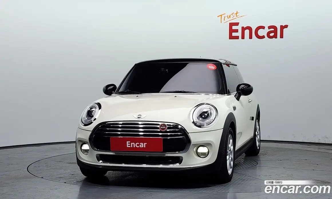 Mini Cooper 2016 1.5 автомат (гидро), фото 3 Mini Cooper 2016 1.5 автомат (гидро), фото 3
