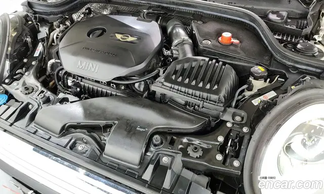 Mini Cooper 2016 1.5 автомат (гидро), миниатюра 6 Mini Cooper 2016 1.5 автомат (гидро), миниатюра 6