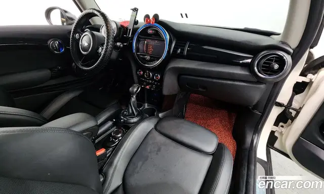 Mini Cooper 2016 1.5 автомат (гидро), миниатюра 7 Mini Cooper 2016 1.5 автомат (гидро), миниатюра 7