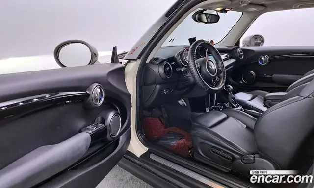 Mini Cooper 2016 1.5 автомат (гидро), миниатюра 10 Mini Cooper 2016 1.5 автомат (гидро), миниатюра 10