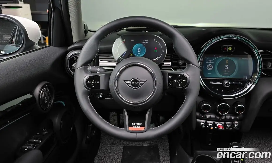 Mini Cooper 2023 2.0 автомат (гидро), фото 13