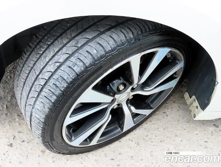 Nissan Maxima 2016 3.5 автомат (гидро), фото 20 Nissan Maxima 2016 3.5 автомат (гидро), фото 20