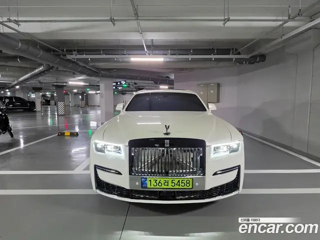 Rolls-Royce Ghost 2014 6.6 автомат (гидро), миниатюра 1 Rolls-Royce Ghost 2014 6.6 автомат (гидро), миниатюра 1