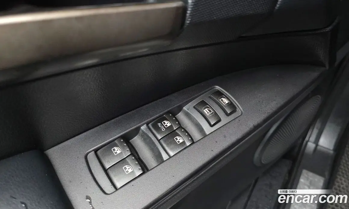 SsangYong Korando 2013 2.0 автомат (гидро), фото 18