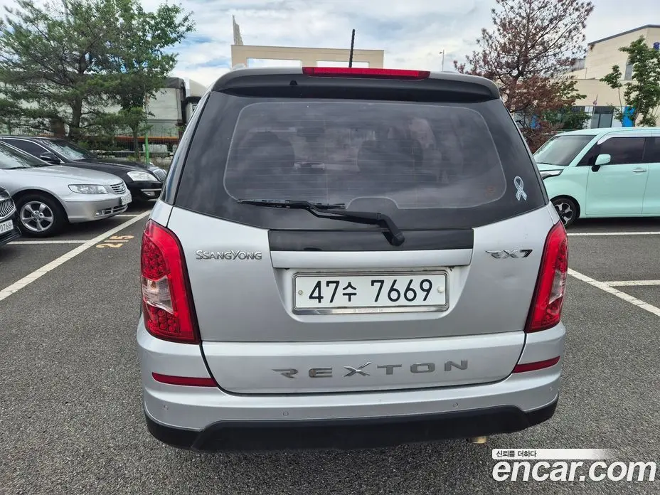 SsangYong Rexton 2013 2.0 автомат (гидро), фото 3 SsangYong Rexton 2013 2.0 автомат (гидро), фото 3