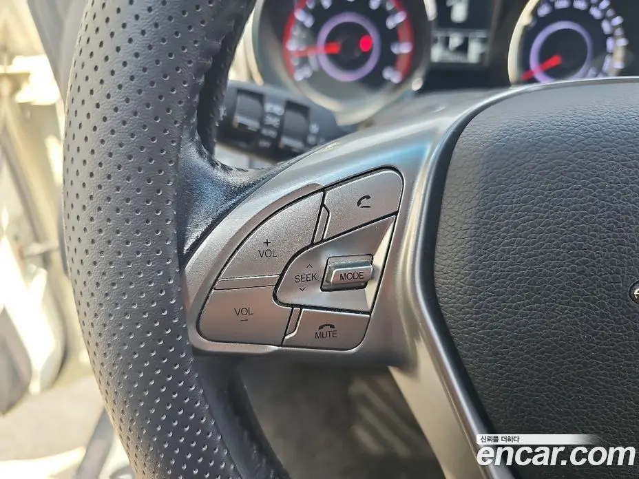 SsangYong TIBOLI 2016 1.6 автомат (гидро), фото 13