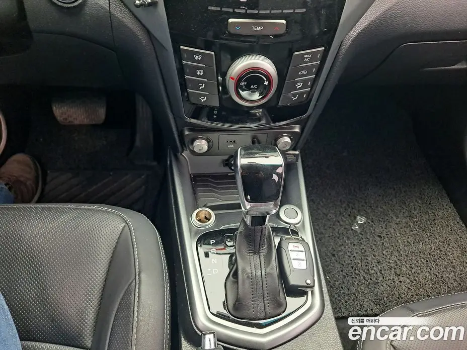 SsangYong TIBOLI 2018 1.6 автомат (гидро), фото 8