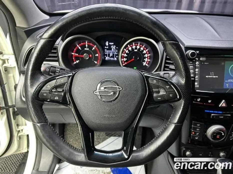 SsangYong TIBOLI 2018 1.6 автомат (гидро), фото 9