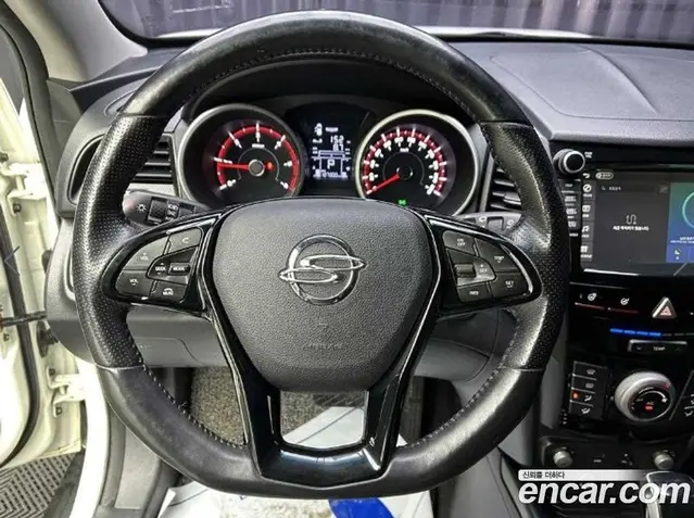 SsangYong TIBOLI 2018 1.6 автомат (гидро), миниатюра 9