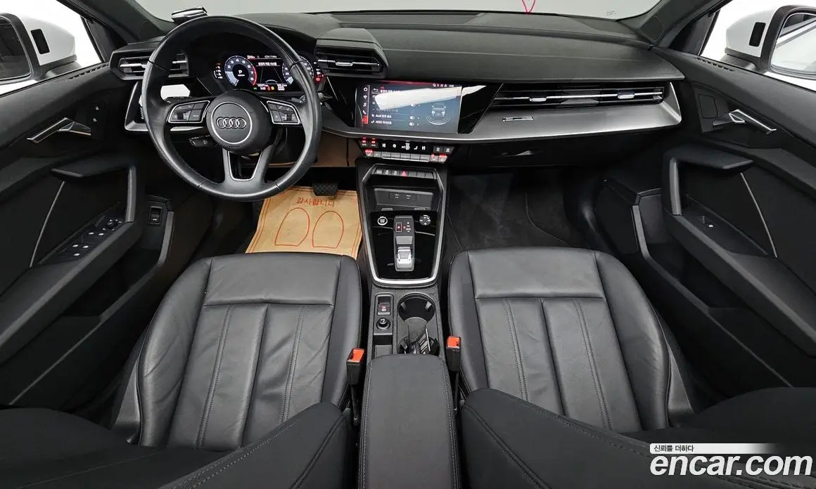 Audi A3 2024 2.0 автомат (гидро), фото 7