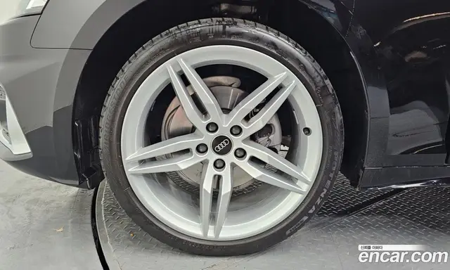 Audi A5 2023 2.0 автомат (гидро), миниатюра 5 Audi A5 2023 2.0 автомат (гидро), миниатюра 5