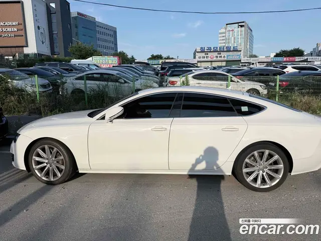 Audi A7 2014 3.0 автомат (гидро), миниатюра 2 Audi A7 2014 3.0 автомат (гидро), миниатюра 2