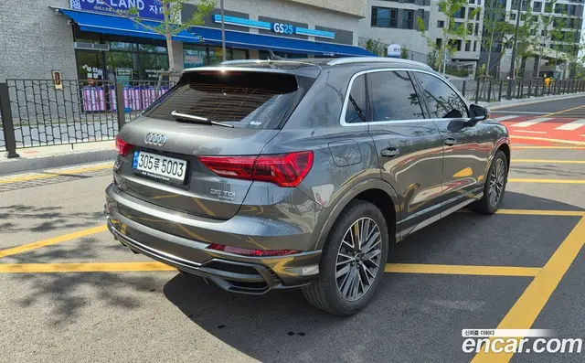 Audi Q3 2022 2.0 автомат (гидро), миниатюра 2