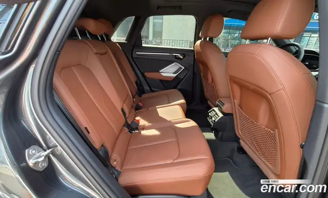 Audi Q3 2022 2.0 автомат (гидро), миниатюра 9