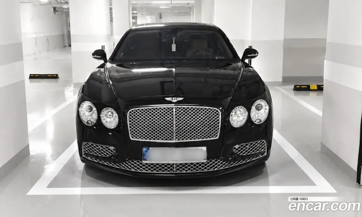 Bentley Flying Spur 2014 6.0 автомат (гидро), фото 3 Bentley Flying Spur 2014 6.0 автомат (гидро), фото 3