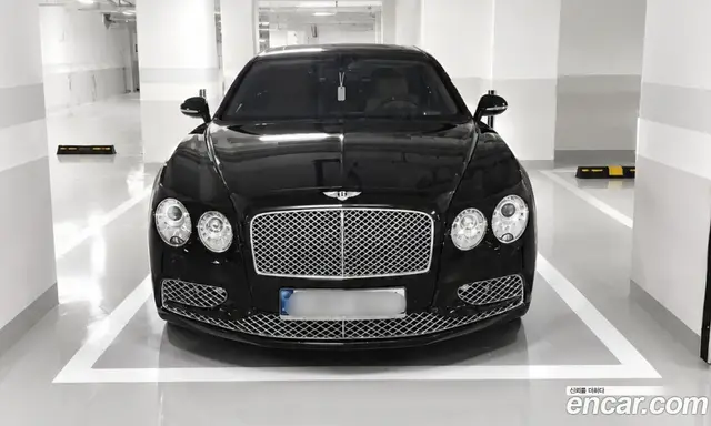 Bentley Flying Spur 2014 6.0 автомат (гидро), миниатюра 3 Bentley Flying Spur 2014 6.0 автомат (гидро), миниатюра 3