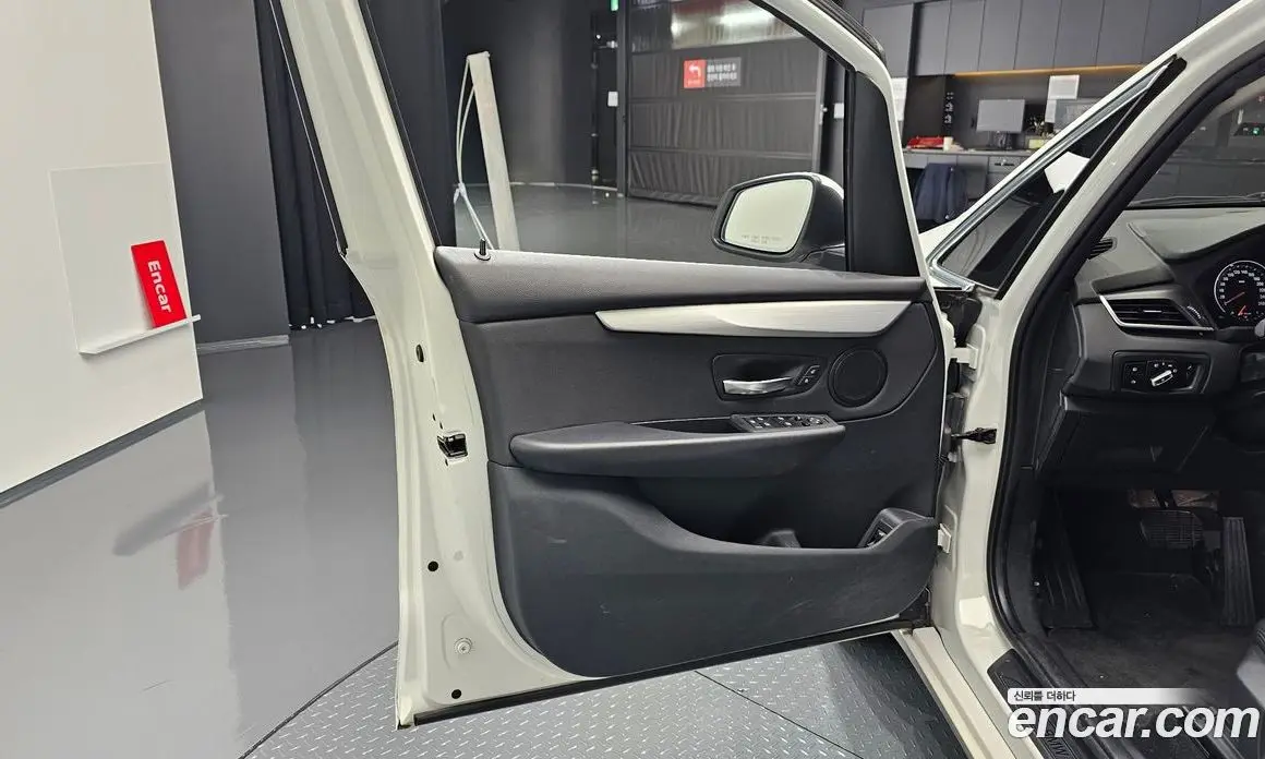BMW 2 серия 2020 2.0 автомат (гидро), фото 14 BMW 2 серия 2020 2.0 автомат (гидро), фото 14