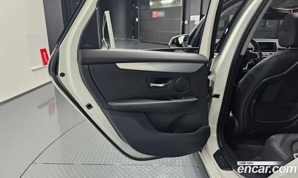 BMW 2 серия 2020 2.0 автомат (гидро), фото 15 BMW 2 серия 2020 2.0 автомат (гидро), фото 15