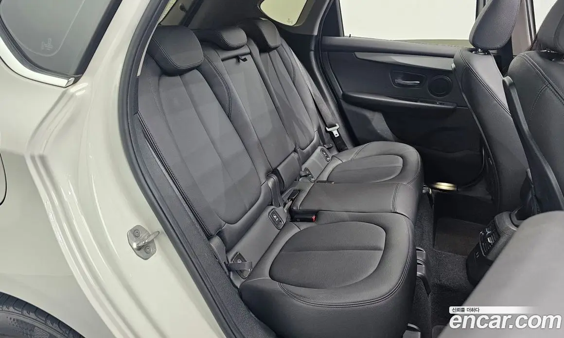 BMW 2 серия 2020 2.0 автомат (гидро), фото 18 BMW 2 серия 2020 2.0 автомат (гидро), фото 18