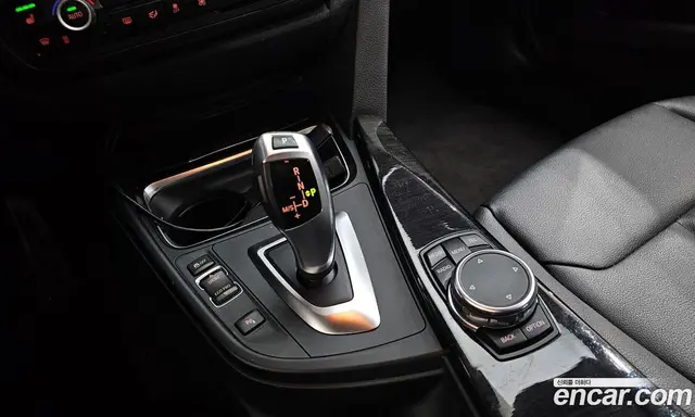 BMW 3 серия 2015 2.0 автомат (гидро), миниатюра 9