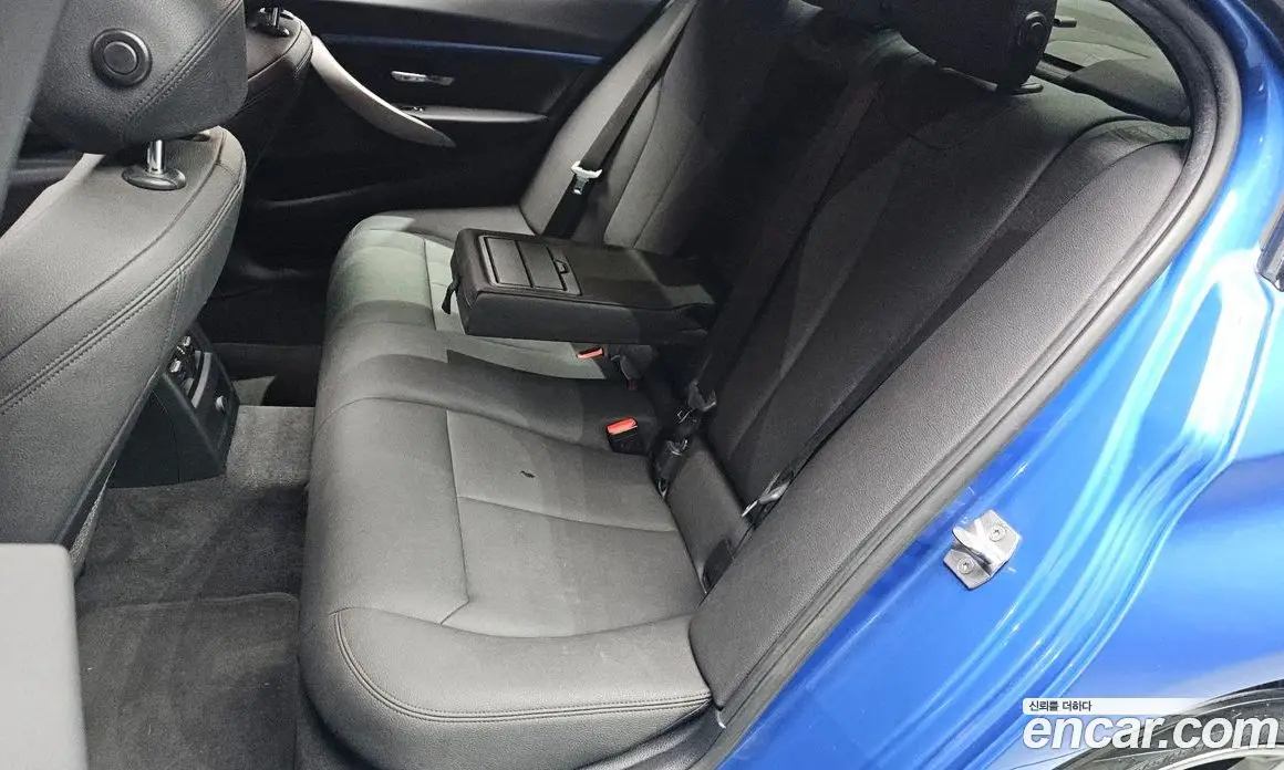 BMW 3 серия 2017 2.0 автомат (гидро), фото 11