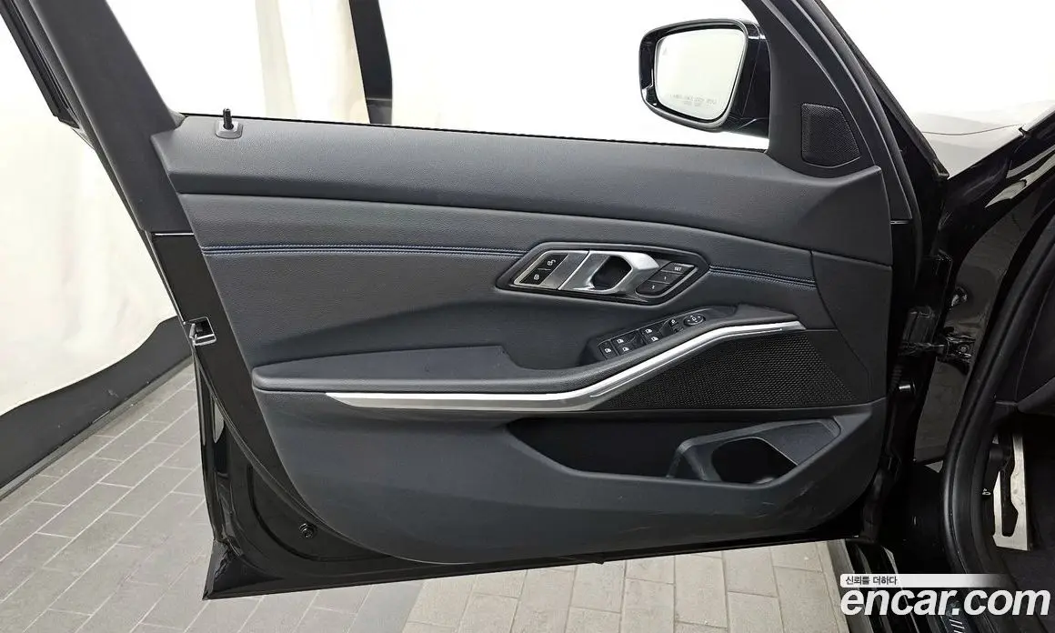 BMW 3 серия 2021 2.0 автомат (гидро), фото 14