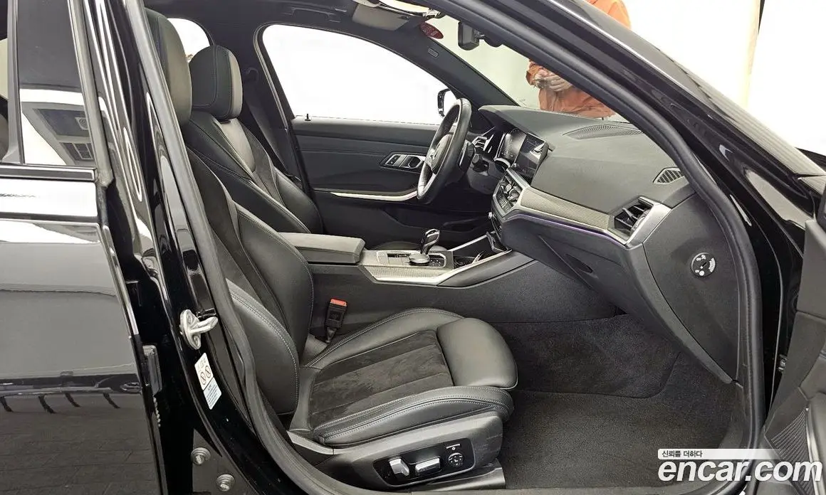 BMW 3 серия 2021 2.0 автомат (гидро), фото 17